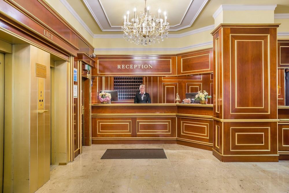 Select Hotel Prinz Eugen Wien Bagian luar foto