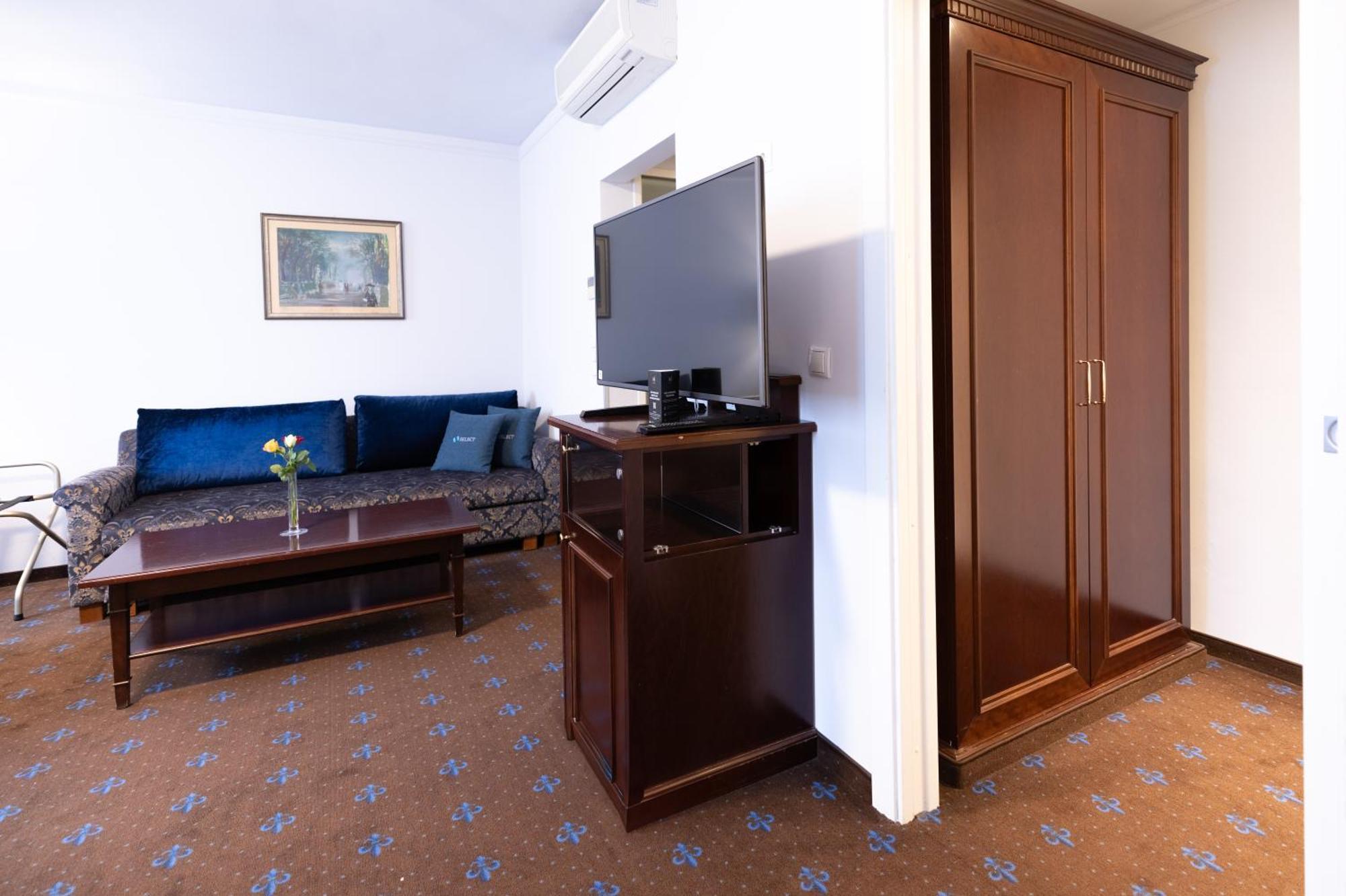 Select Hotel Prinz Eugen Wien Bagian luar foto