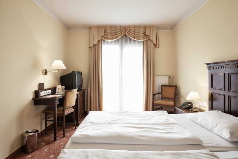 Select Hotel Prinz Eugen Wien Bagian luar foto