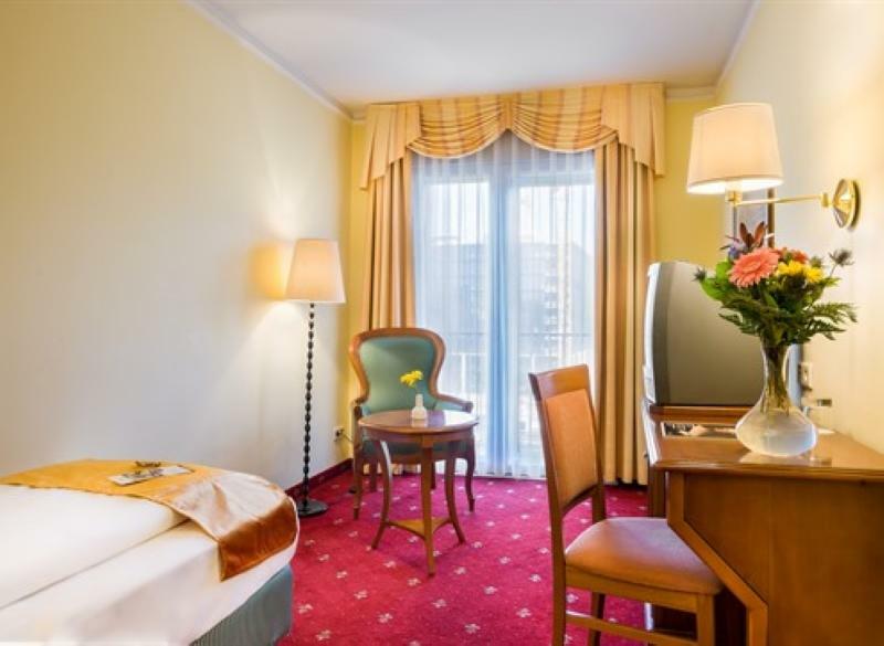 Select Hotel Prinz Eugen Wien Bagian luar foto